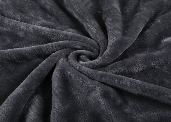 ผ้าโซฟาหนังนิ่มแปรงสัมผัสนุ่มมือ 100% โพลีเอสเตอร์ Flannel